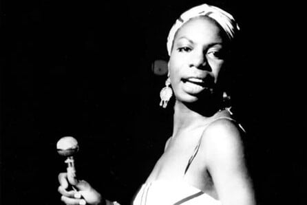 NINA SIMONE: ΑΦΙΕΡΩΜΑ