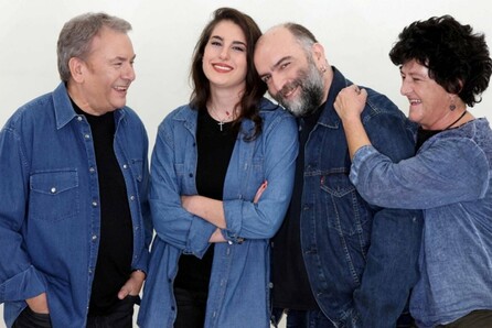 4 εποχές τραγούδια 