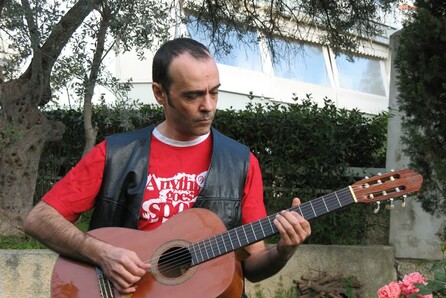 Ασύμβατο Έαρ-Γιώργος Θεοδωρακάκος