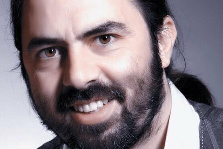 Πάρις Περυσινάκης-«στα μονοπάτια της καρδιάς»