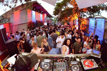 Christian Cambas, George Apergis B2b A. Metz, Mr.M, Softcore