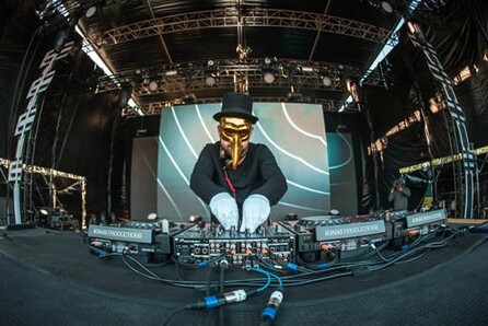 Claptone @ Kalua