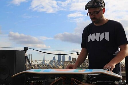 Dj frenic feat. Mc Boogaloo Dee