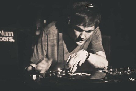 Ben UFO (Hessle Audio/ UK) w/ Runner
