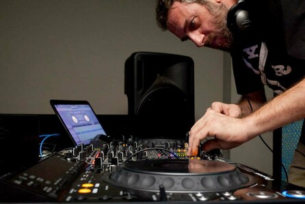 Rewind Guaranteed ft. Blend Mishkin & DJ Tzinas