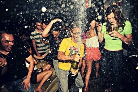 ClubKid (dj set) & Louie (Intro) @ Pairidaeza
