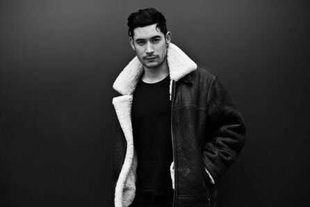 Analogue: Dax J