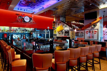 FIESTA CUBANA PARTY @ TGI FRIDAYS™ ΓΛΥΦΑΔΑ