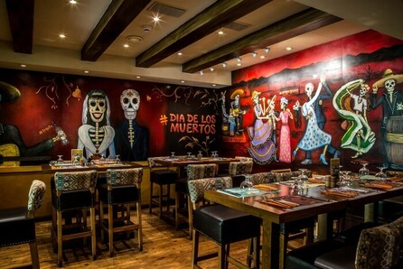 Dia de los Muertos Parties στα Amigos
