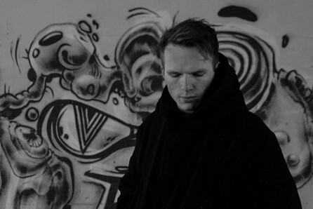 Modular Expansion: Kevin de Vries