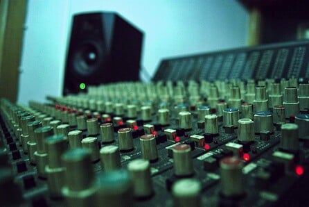 Phormix Weekend at Astron