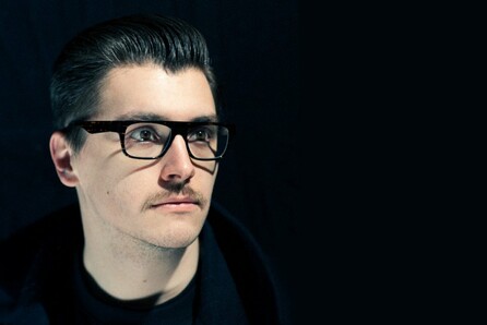Perestroika: Pixi &Overdriven w/ Locked Groove & Pisetzky + Invisible people, Hill of vision 