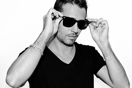 Playground Pres. Oscar L