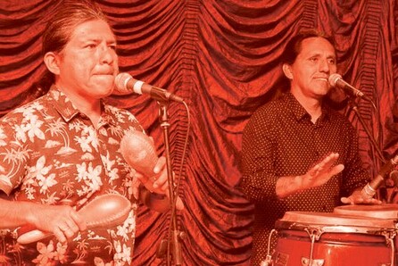 Son Latinos Live
