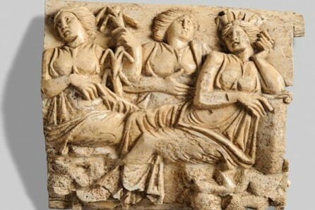 “Heaven and Earth: Art of Byzantium from Greek Collections”