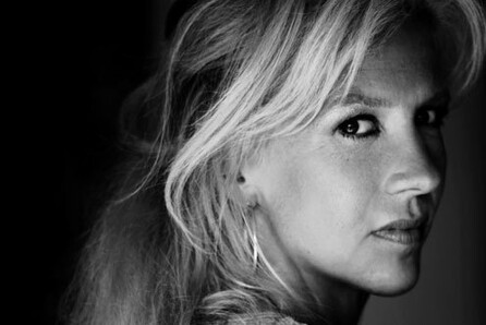 Η Σκανδιναβή συγγραφέας αστυνομικών Liza Marklund συναντά τους Έλληνες αναγνώστες