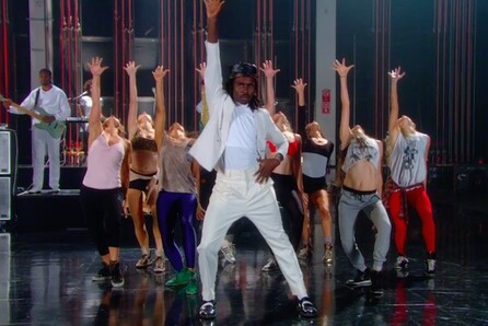 Νέο βίντεο από τον Blood Orange