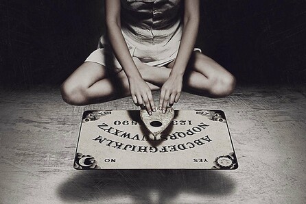 Ouija Πίνακας Πνευμάτων