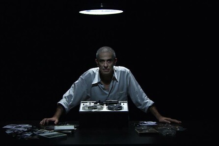 Τα «Γυμνά χέρια» του Γιώργου Σκεύα προβάλλονται ξανά για ένα βράδυ