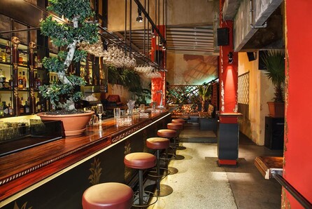 Tο ανακαινισμένο #Lobby του Couleur Locale
