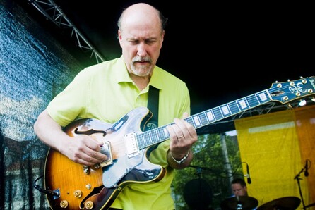 Δύο ακόμη βραβεία Grammy για τον John Scofield που έρχεται τον Μάρτιο στο gazarte