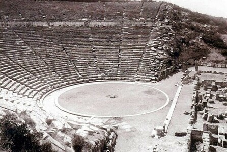 Ειδικά πακέτα προσφορών του Εθνικού Θέατρου για την Επίδαυρο