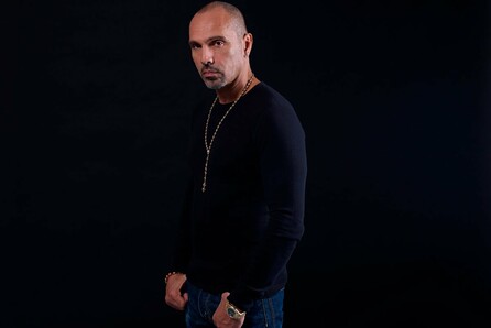 Tο Bolivar Beach Bar φιλοξενεί στα decks του τον David Morales