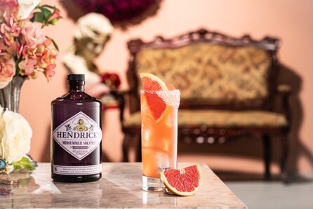 To Hendrick’s Gin φέρνει άρωμα καλοκαιριού μέσα στον χειμώνα!