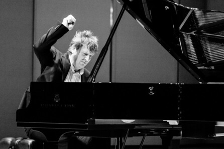 Ο κορυφαίος Ρώσος πιανίστας Μπόρις Μπερεζόβσκι έρχεται τον Οκτώβριο στο Ηρώδειο