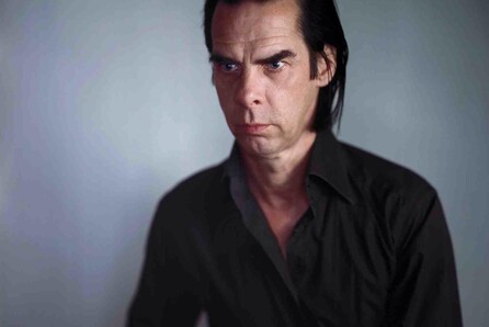 Ακούστε δύο ακυκλοφόρητα κομμάτια του Nick Cave και των Bad Seeds
