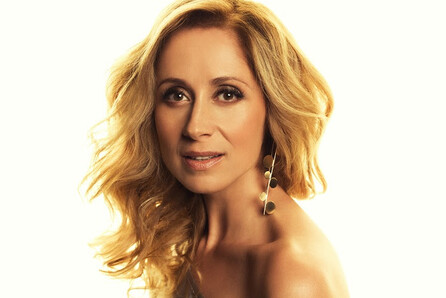 Η Lara Fabian τον Σεπτέμβριο στην Ελλάδα!