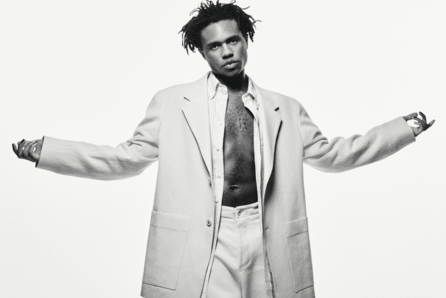 Η Tommy Hilfiger παρουσιάζει την καμπάνια Classics Reborn για την άνοιξη του '23