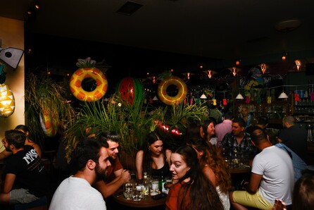 Μαύρος Γάτος: Tropical Party 