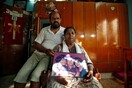 Ινδία: Ζευγάρι έχασε τρία παιδιά στο τσουνάμι και δημιούργησε ορφανοτροφείο