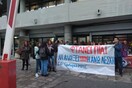 Κατάληψη της πρυτανείας του ΑΠΘ - Φοιτητές διαμαρτύρονται για την κατάσταση στη λέσχη σίτισης