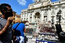 H Ρώμη απαγορεύει τους πάγκους με σουβενίρ έξω από εμβληματικά μνημεία της