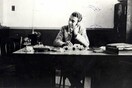 Στρατής Τσίρκας: Η ζωή του μεγάλου της μεταπολεμικής λογοτεχνίας μέσα από τις φωτογραφίες του