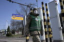 Κορωνοϊός - Ουκρανία: Κινηματογραφική σύλληψη δύτη που έκανε λαθρεμπόριο μασκών στη Ρουμανία