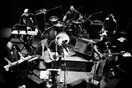 Λαμπρός Παπαλέξης & «Οι Χτισμένες των Θεμελίων»