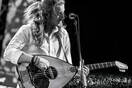 Γιάννης Χαρούλης «Χίλια Καλώς Εσμίξαμε»