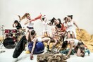 Και Τώρα: ο Κόσμος! (ή Αυτό που αποκαλείτε Έξω, εμένα δεν μου λέει τίποτα)