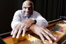 O “Mr. Big Hands” της jazz στο Half Note