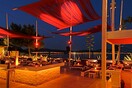 Opening για το Island