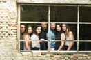 B.ound: το σκηνικό που φοβάται