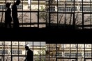 Η τριλογία της πόλης: Η διανυκτέρευση - Η πόλη - Η παρέλαση