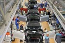 Κίνα: Ξεκινά σταδιακά η παραγωγή στα εργοστάσια αυτοκινήτων