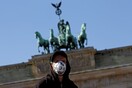 Κορωνοϊός: Ποιες χώρες της Ευρώπης χαλαρώνουν κάποια μέτρα από σήμερα και ποιες συνεχίζουν αυστηρά