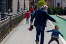 Κορωνοϊός: Μειώνεται ο ημερήσιος ρυθμός θανάτων στην Ισπανία - 301 σε 24 ώρες