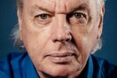 To Facebook διέγραψε τη σελίδα του συνωμοσιολόγου David Icke - Ο κορυφαίος των fake news για κορωνοϊό