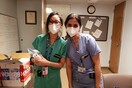 Νοσοκομείο στη Νέα Υόρκη έκανε δώρο διακοπές στους 4.000 υπαλλήλους του